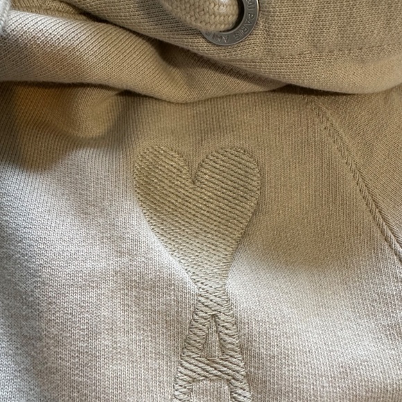 Ami Alexandre - Picture 4 of 7